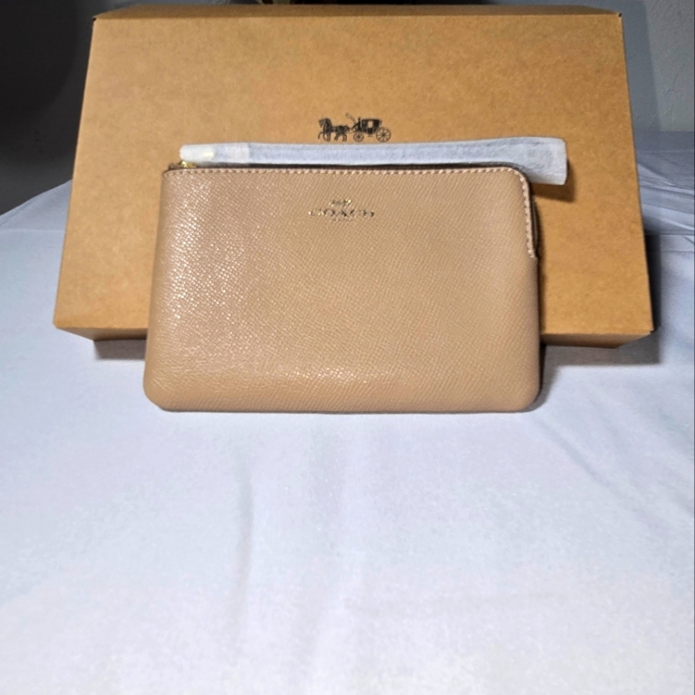 Coach Taupe Corner Zip Wristlet NWT  Comes with COACH Box
